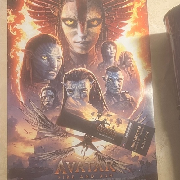 Avatar BUNDLE 2025 Fire and Ash Ticket, Posters, Pin, Notebook Friend Fam NEW - Picture 2 of 12